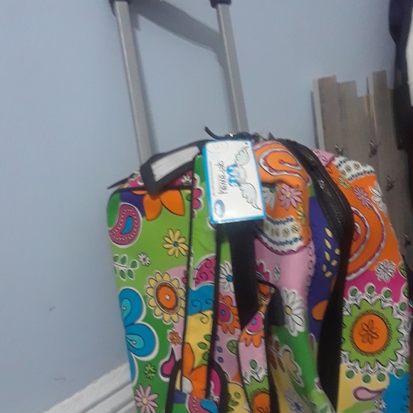 An Overnight Bag - Picture 2 of 6